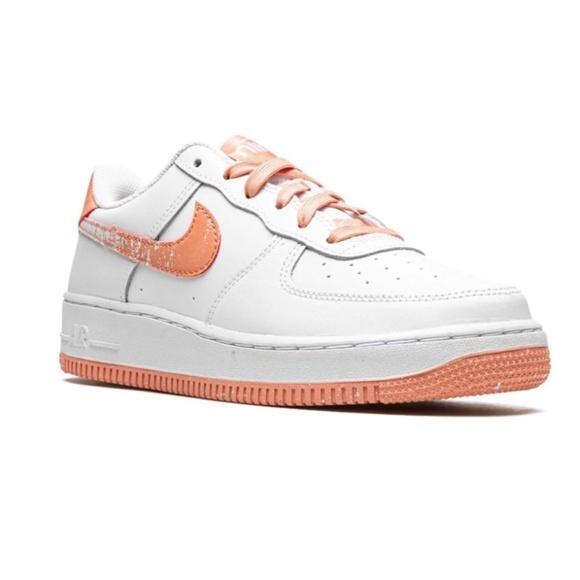NIKE Kids Air Force 1 LV8 sneakers - Picture 1 of 6